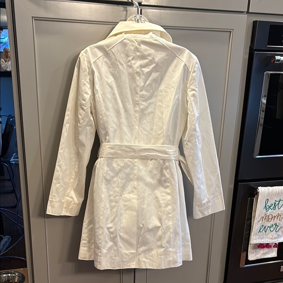 Michael Kors ivory Women's Trench Coat sz small - Picture 6 of 8
